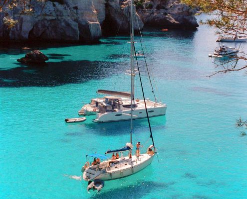 Capitana Bareboat Charter sailing training